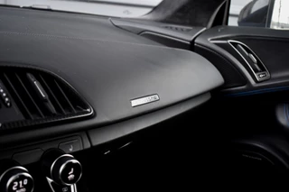 Audi R8 – thumbnail 29