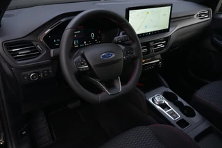 Ford Kuga – thumbnail 11