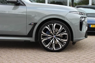 BMW X7 – thumbnail 18