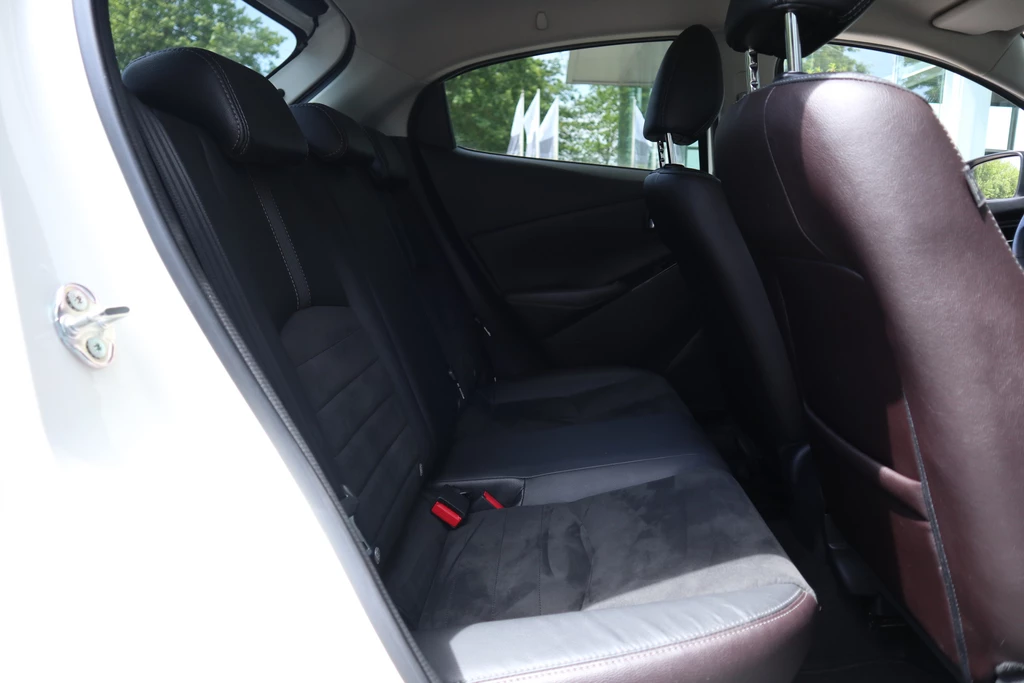Mazda 2 – foto 34