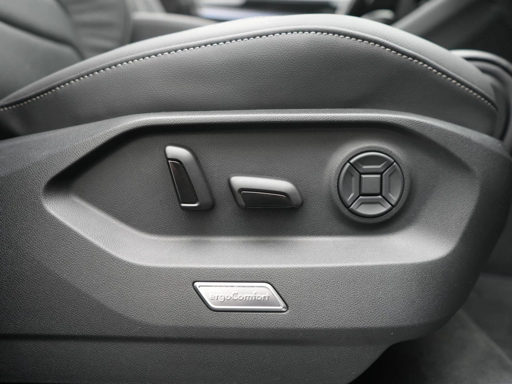 Volkswagen Touareg – foto 54