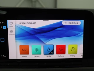 Volkswagen Golf – thumbnail 24