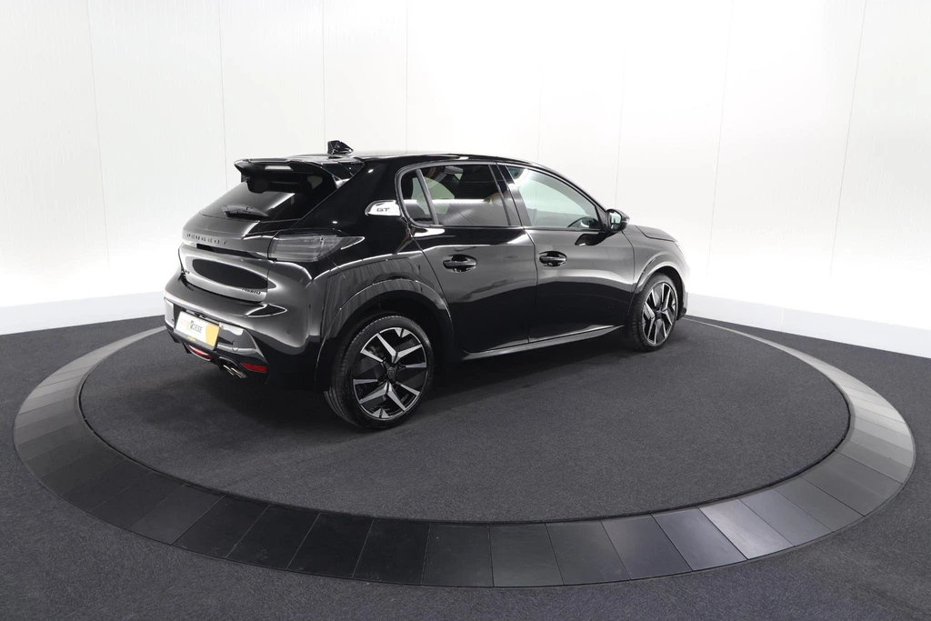 Peugeot 208 – foto 8