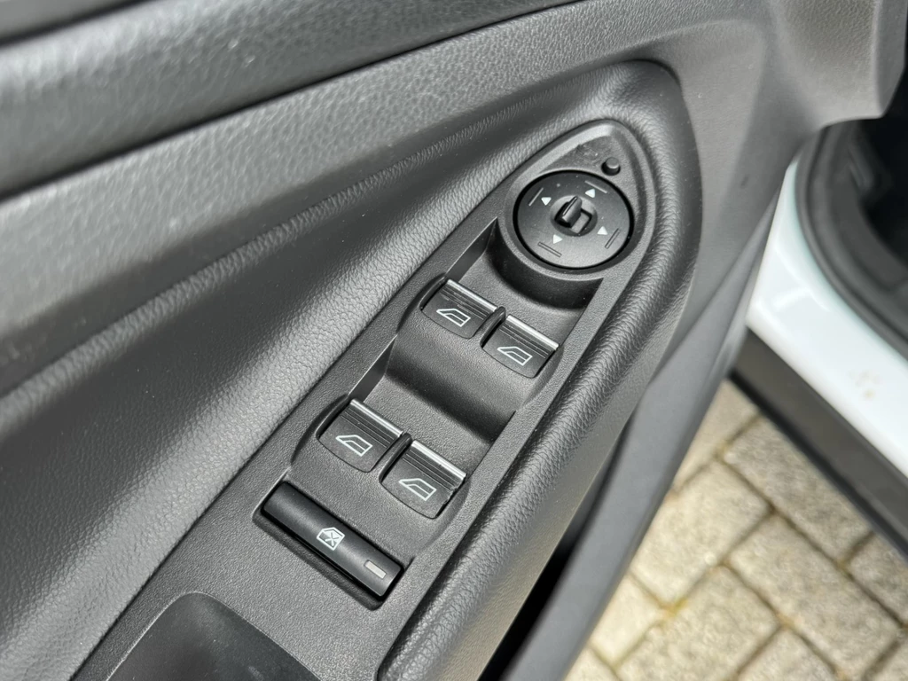 Ford Kuga – foto 8