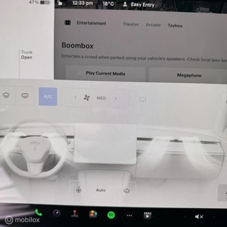 Tesla Model 3 – thumbnail 16