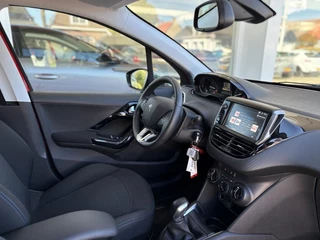 Peugeot 208 – thumbnail 10