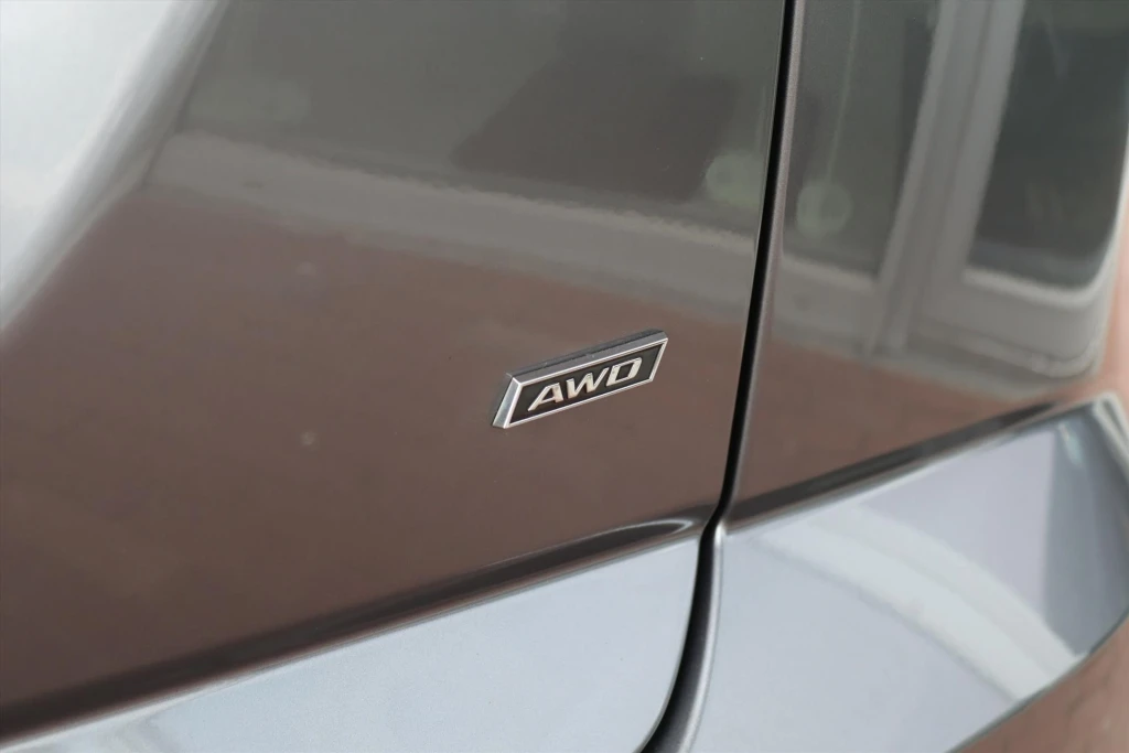 Jaguar E-PACE – foto 50