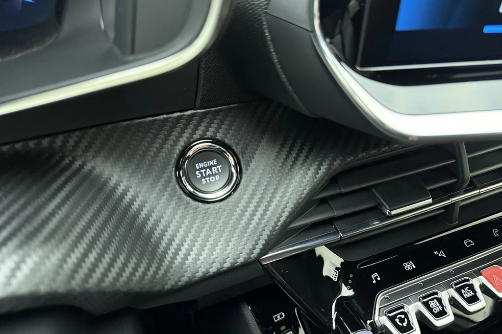 Peugeot 208 – foto 25