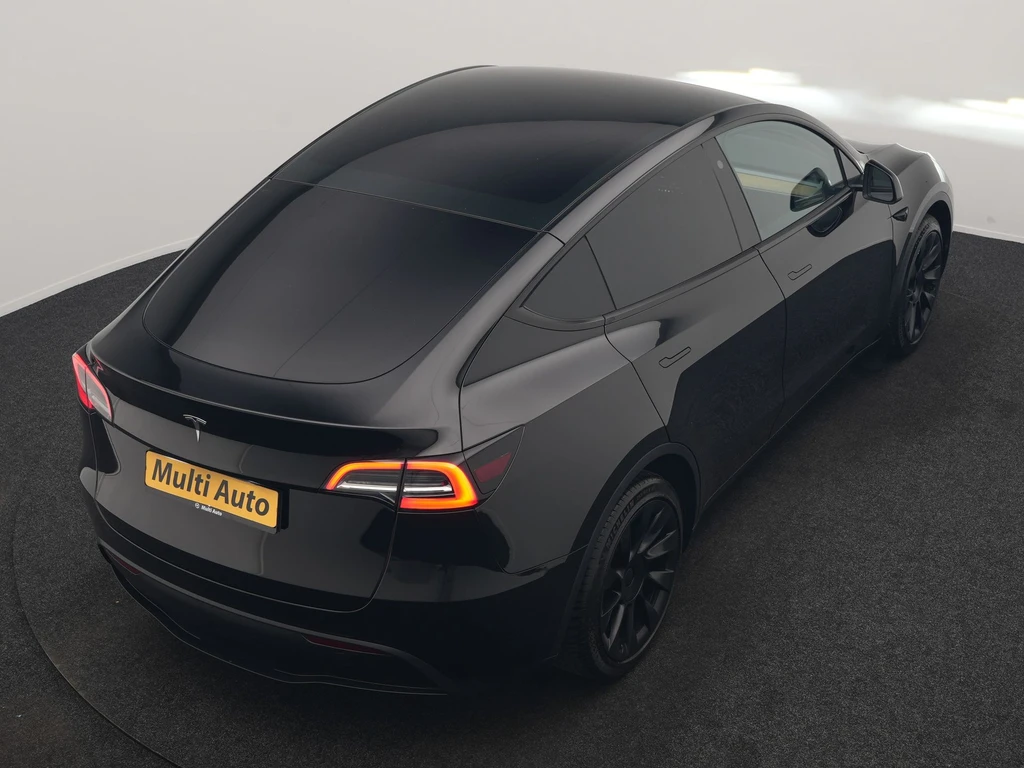 Tesla Model Y – foto 7