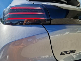 Peugeot 208 – thumbnail 29