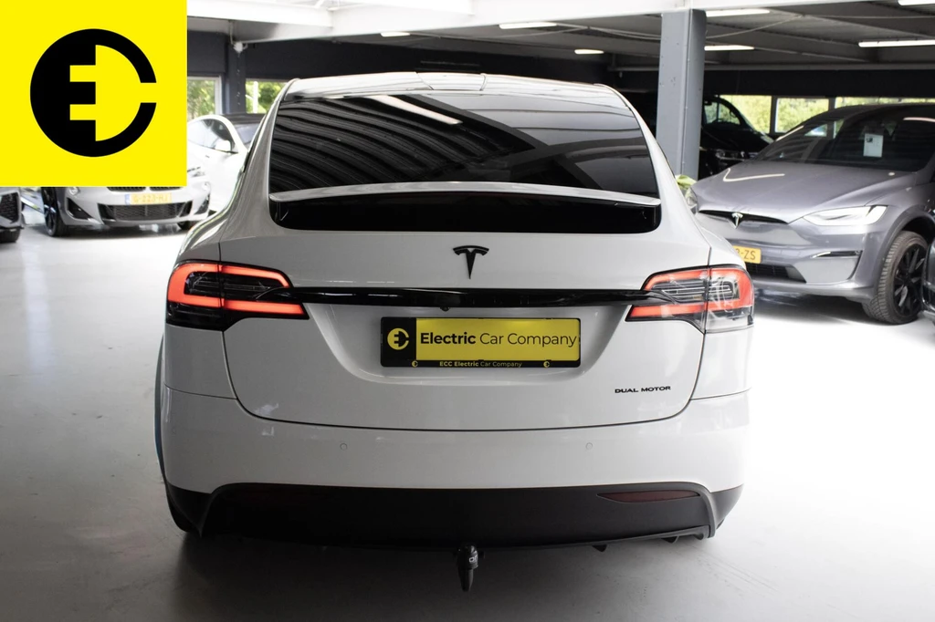Tesla Model X – foto 5