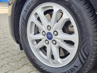 Ford Transit Connect – thumbnail 28