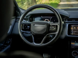 Land Rover Range Rover Velar – thumbnail 22