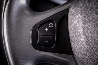 Renault Clio – thumbnail 24