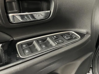 Mitsubishi Outlander – thumbnail 32