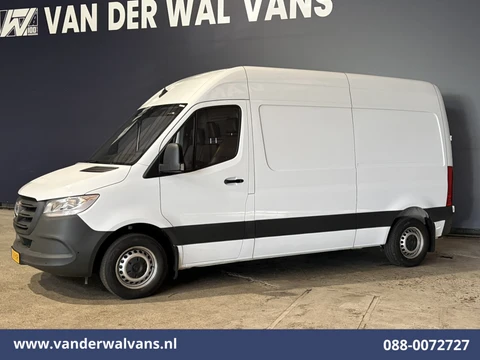 Mercedes-Benz Sprinter 315 CDI 150pk L2H2 Euro6 Airco | Camera | Apple Carplay | Cruisecontrol | Chauffeursstoel | Leder Android Auto, Parkeersensoren, Bijrijdersbank