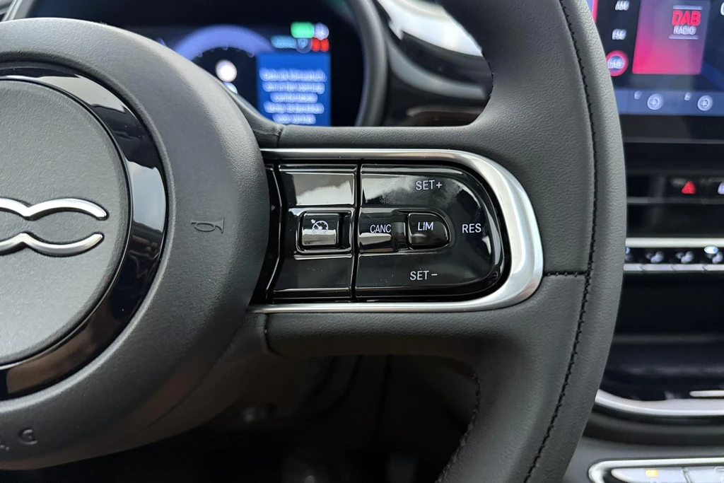 Fiat 500e – foto 22