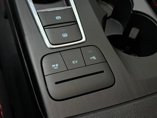 Ford Kuga – thumbnail 37