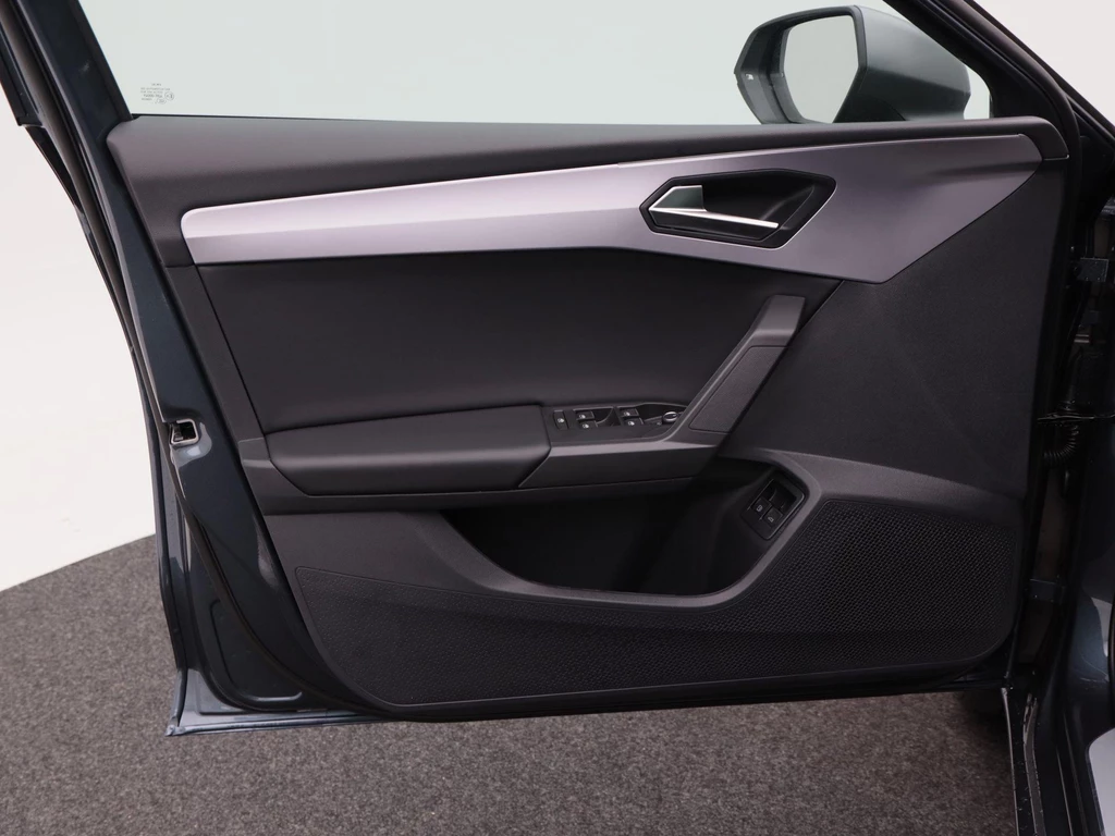 SEAT Leon – foto 16