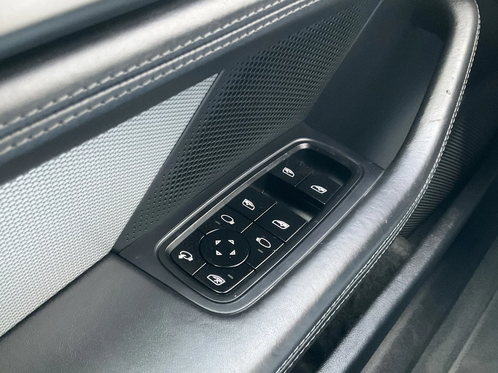 Porsche Taycan – foto 42