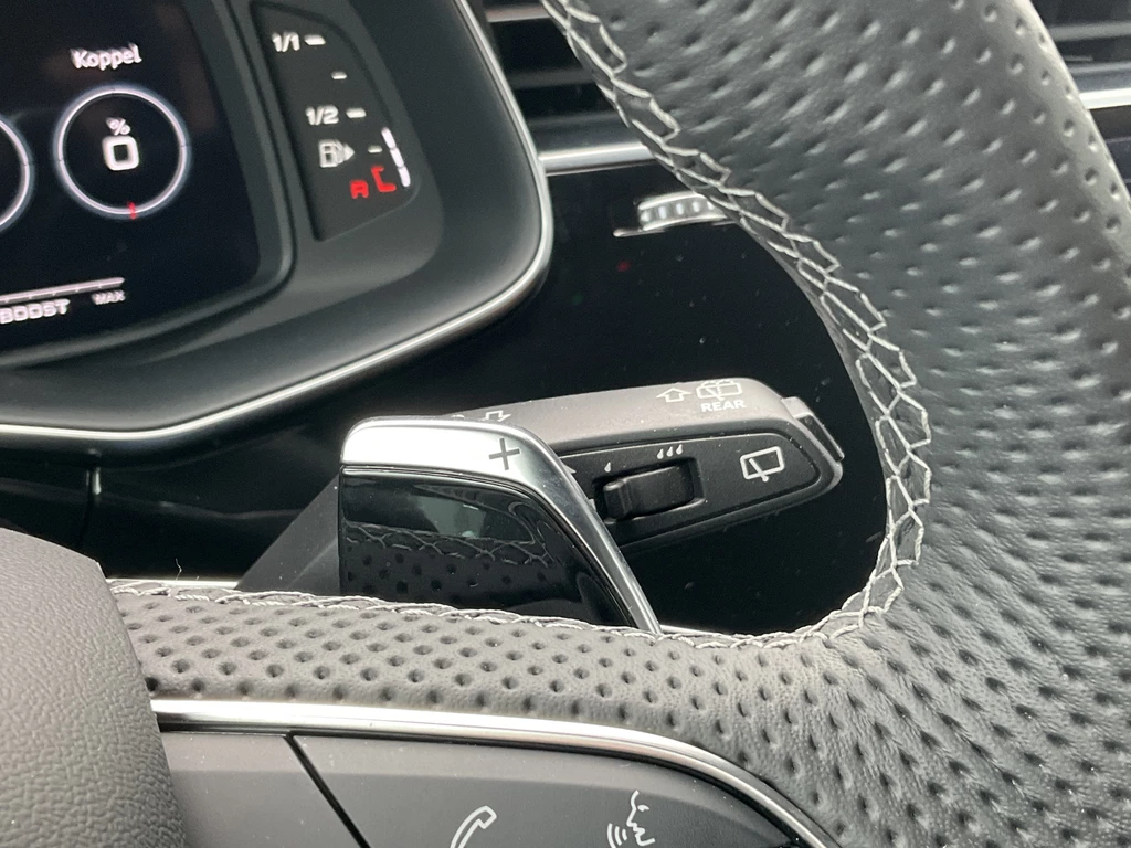Audi RSQ8 – foto 56
