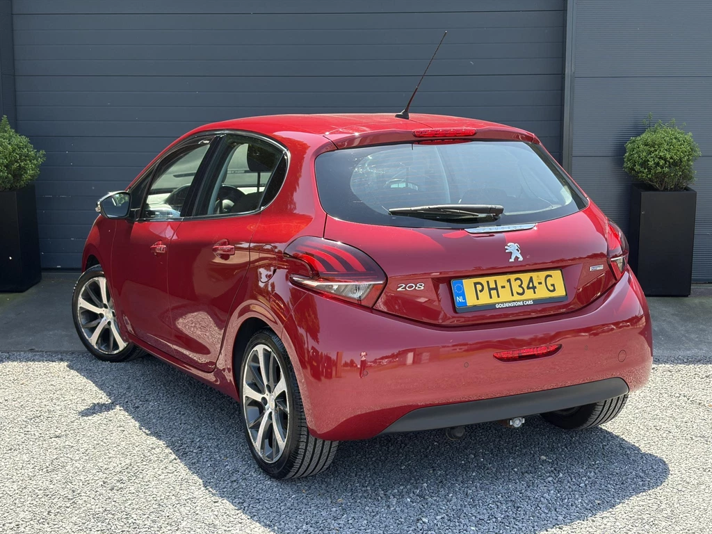 Peugeot 208 – foto 2