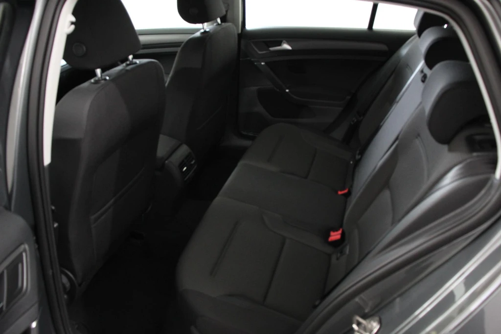 Volkswagen e-Golf – foto 11
