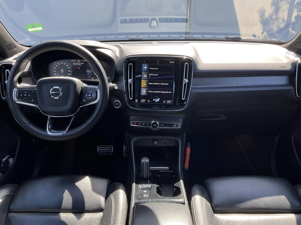 Volvo XC40 – foto 33