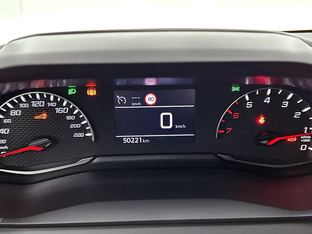 Peugeot 208 – foto 8
