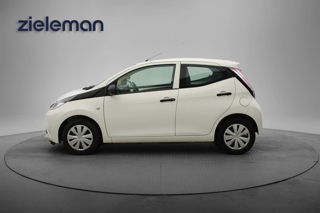Toyota Aygo – foto 2