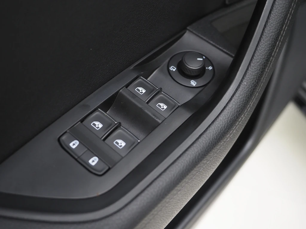 Škoda Superb – foto 19