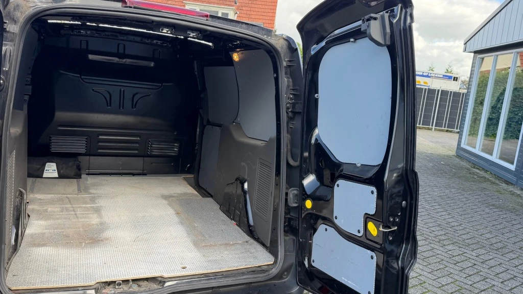 Ford Transit Connect – foto 16