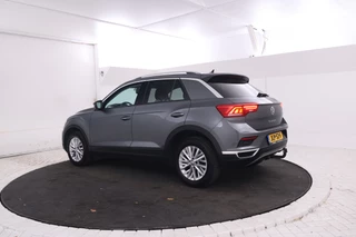 Volkswagen T-Roc – thumbnail 2