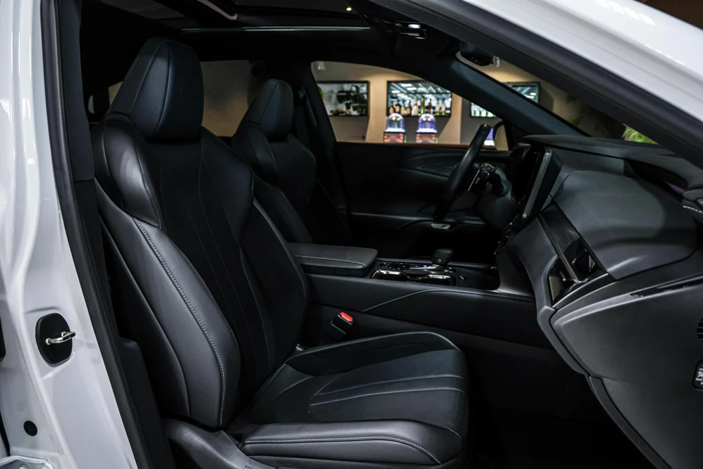 Lexus RX – foto 23