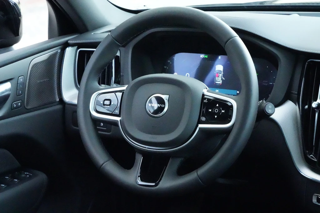 Volvo XC60 – foto 8