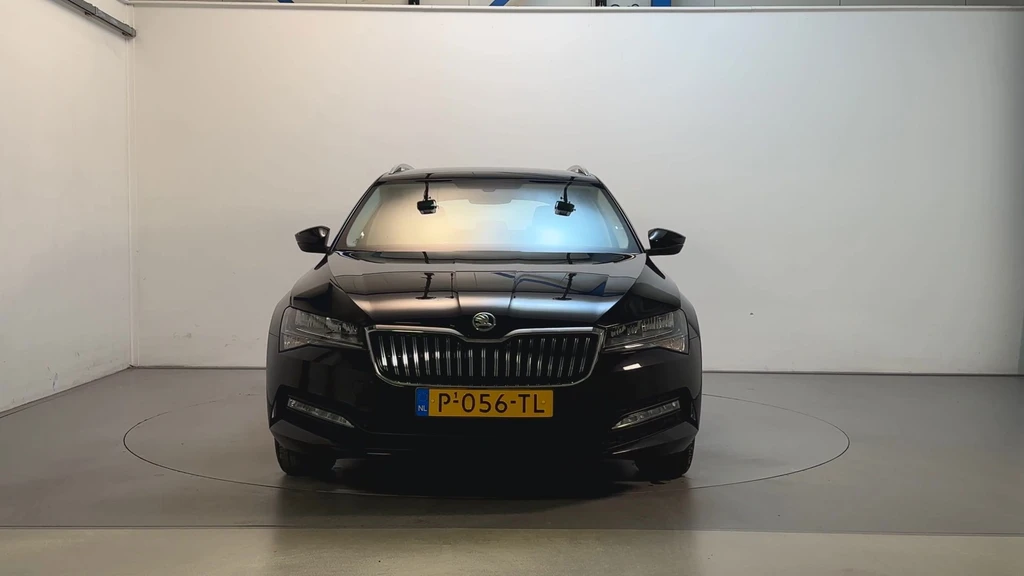Škoda Superb – foto 8