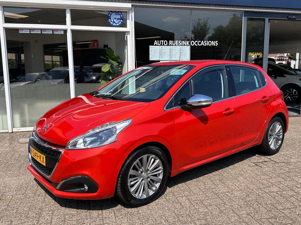 Peugeot 208 – foto 2