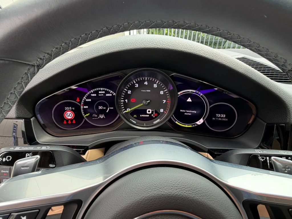 Porsche Cayenne – foto 19