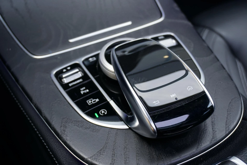 Mercedes-Benz E-Klasse – foto 39