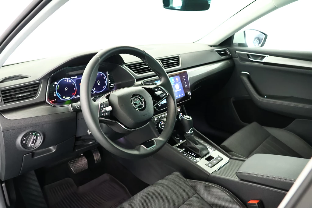 Škoda Superb – foto 12