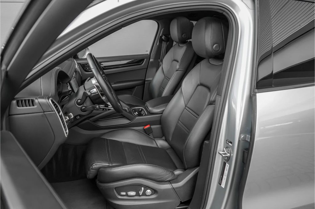 Porsche Cayenne – foto 13