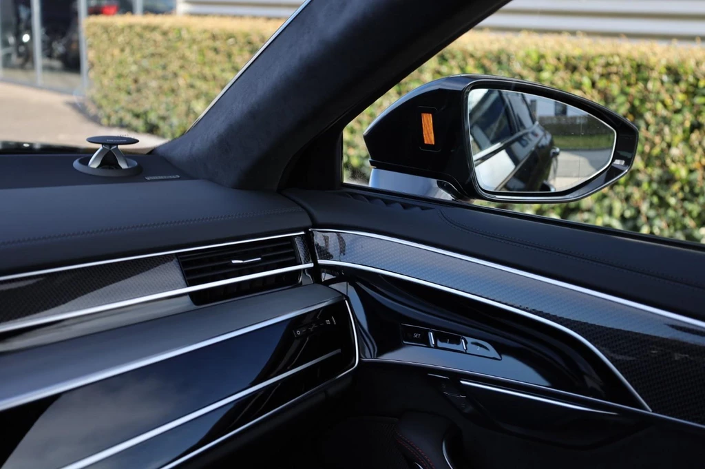 Audi S8 – foto 49
