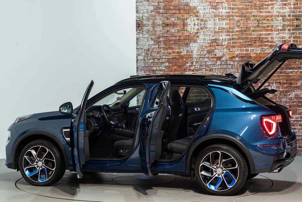 Lynk & Co 01 – foto 11
