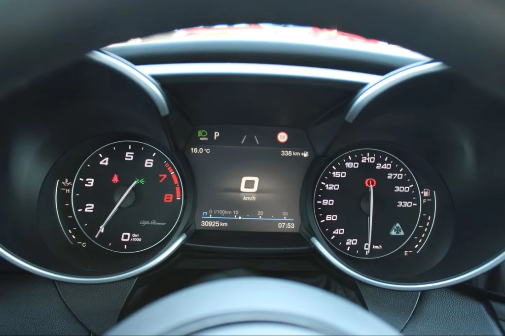 Alfa Romeo Giulia – foto 16