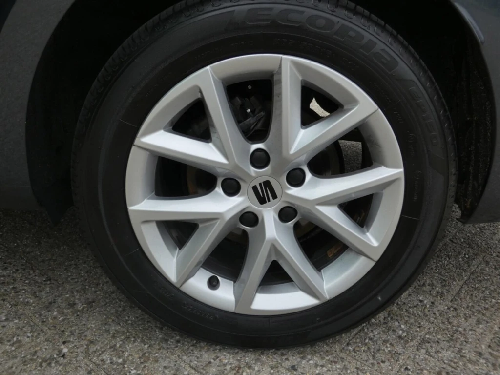 SEAT Leon – foto 18