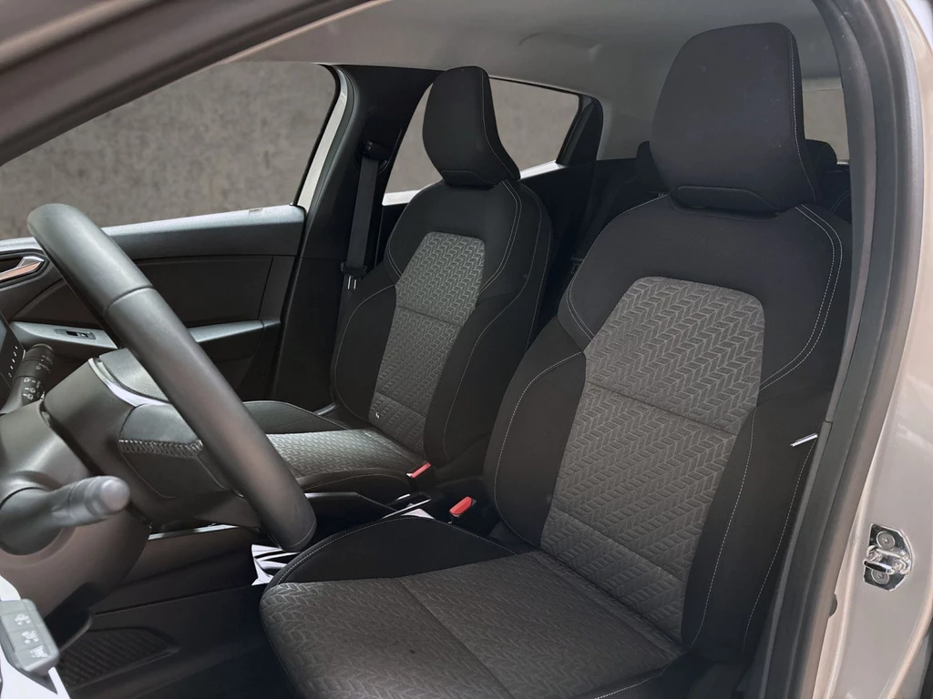 Renault Clio – foto 11