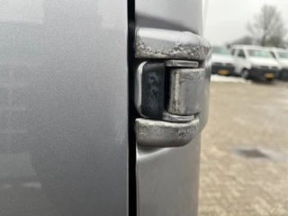 Opel Vivaro – thumbnail 45