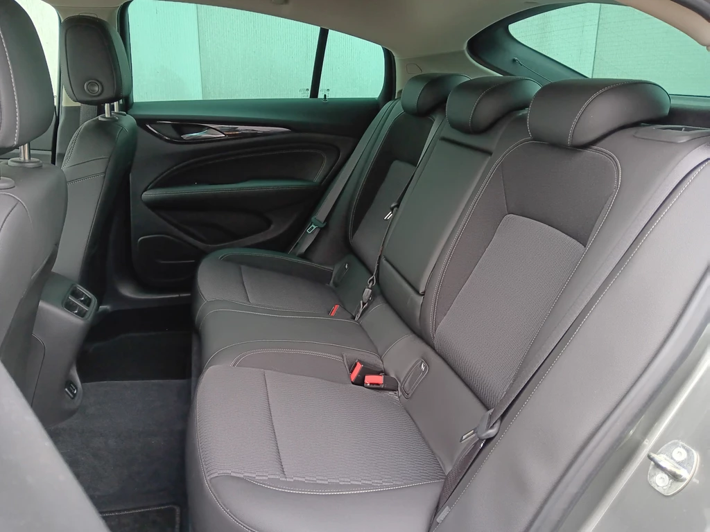 Opel Insignia – foto 13
