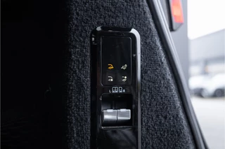 Land Rover Range Rover Sport – thumbnail 38