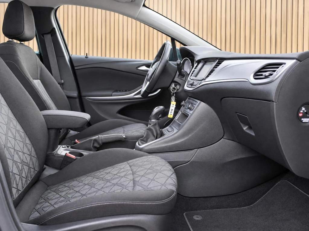 Opel Astra – foto 9